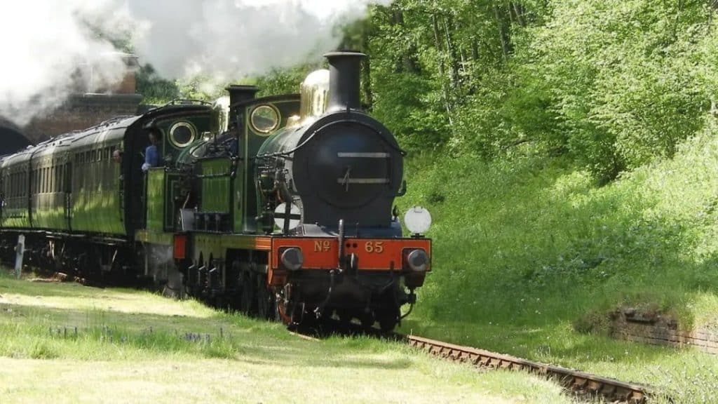 train 1920w